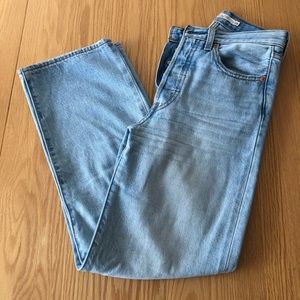 Levi’s ribcage straight ankle jeans
